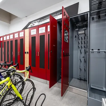 - Piz Boe - Center App. Canazei