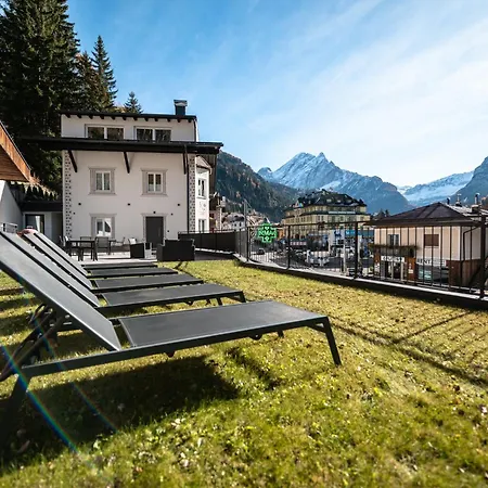 - Piz Boe - Center App. Apartment Canazei