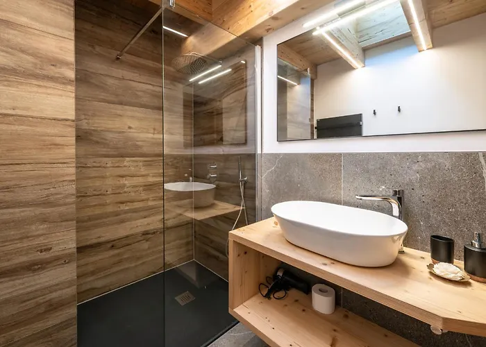 - Piz Boe - Center App. *